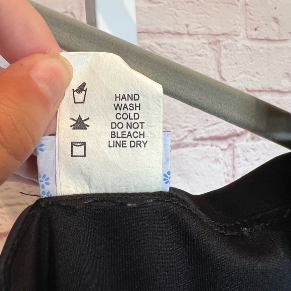 L.A. Movers Girls Romper With Sweatshirt Pocket - Picture 5 of 6